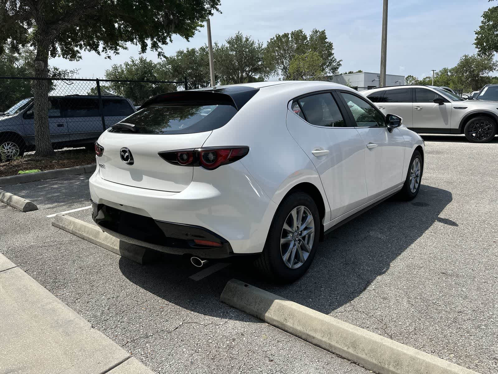 New Snowflake White Pearl 2026 Mazda MAZDA3 Hatchback 2.5 S for