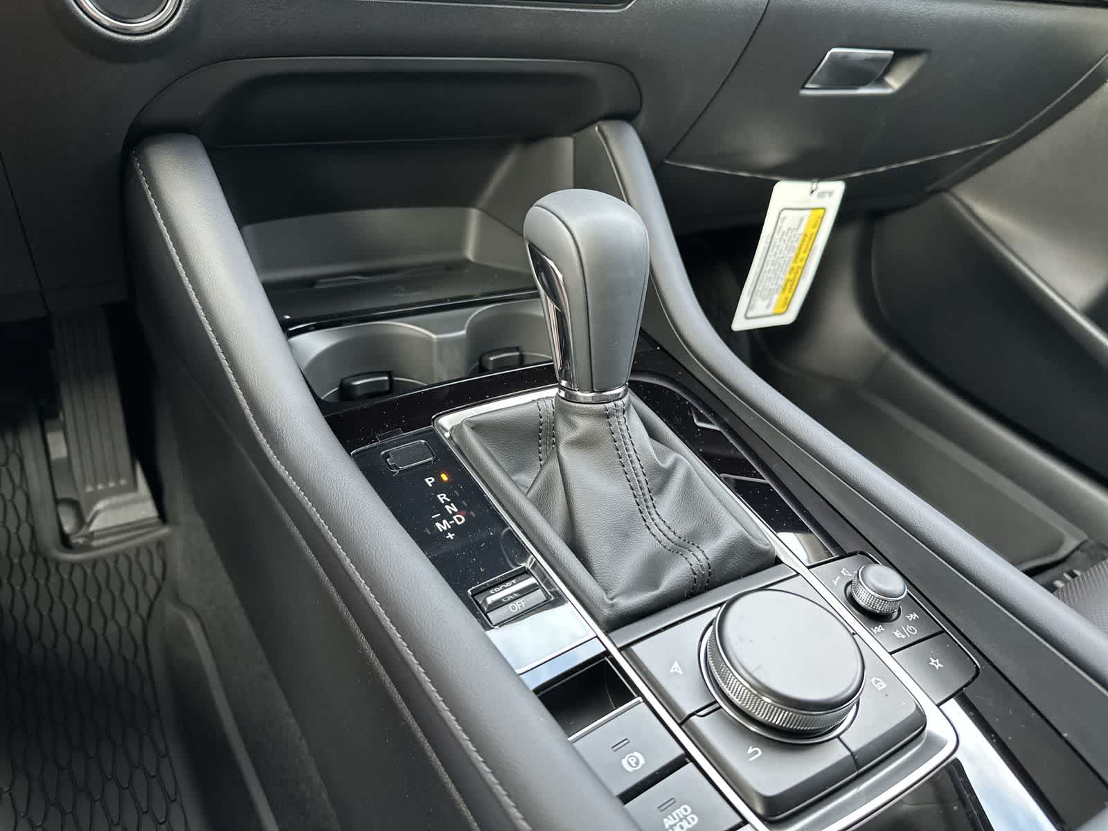 その他 0802-13 New Platinum Quartz Metallic 2026 Mazda MAZDA3 Sedan 2.5 Turbo