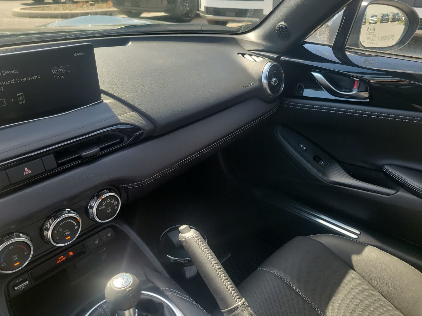 2025 Mazda MX-5 Miata Miata RF Grand Touring photo 3