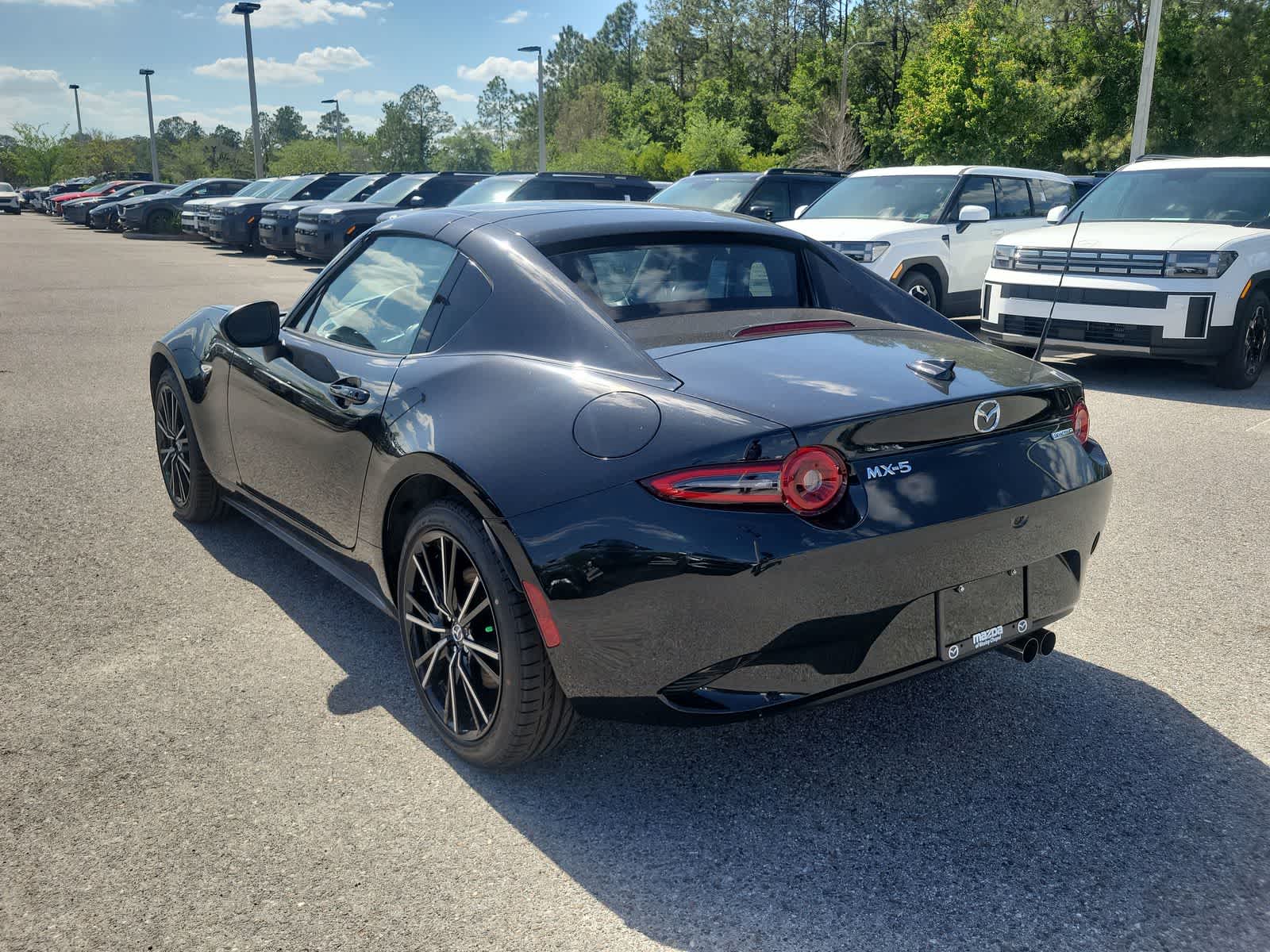2025 Mazda MX-5 Miata Miata RF Grand Touring photo 7