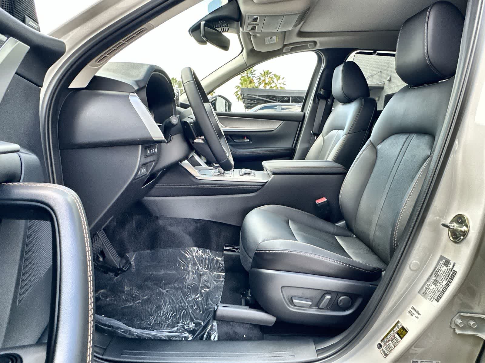 New Rhodium White Premium 2026 Mazda CX-90 Plug-In Hybrid Premium