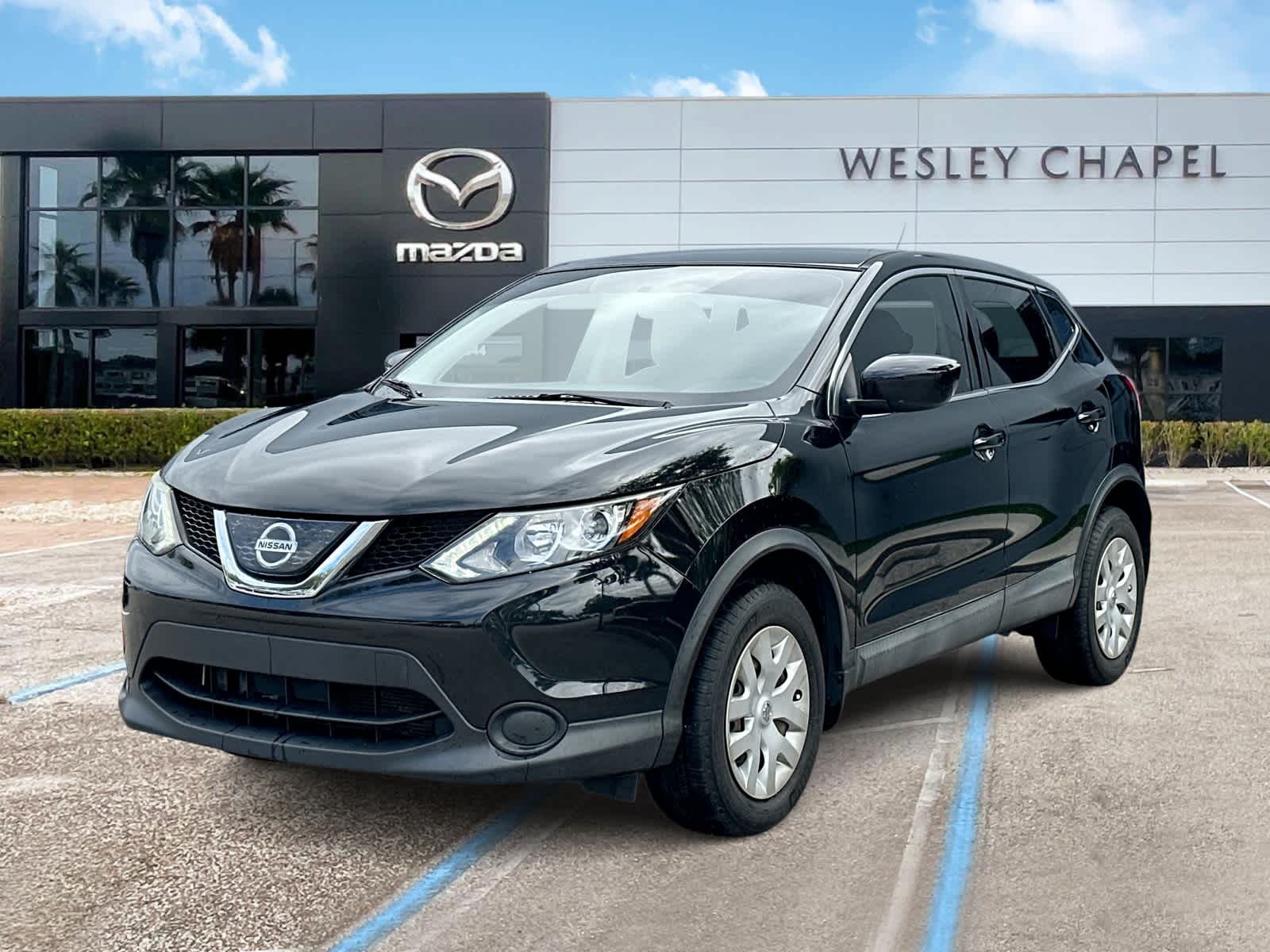 Nissan Rogue Sport S 2019