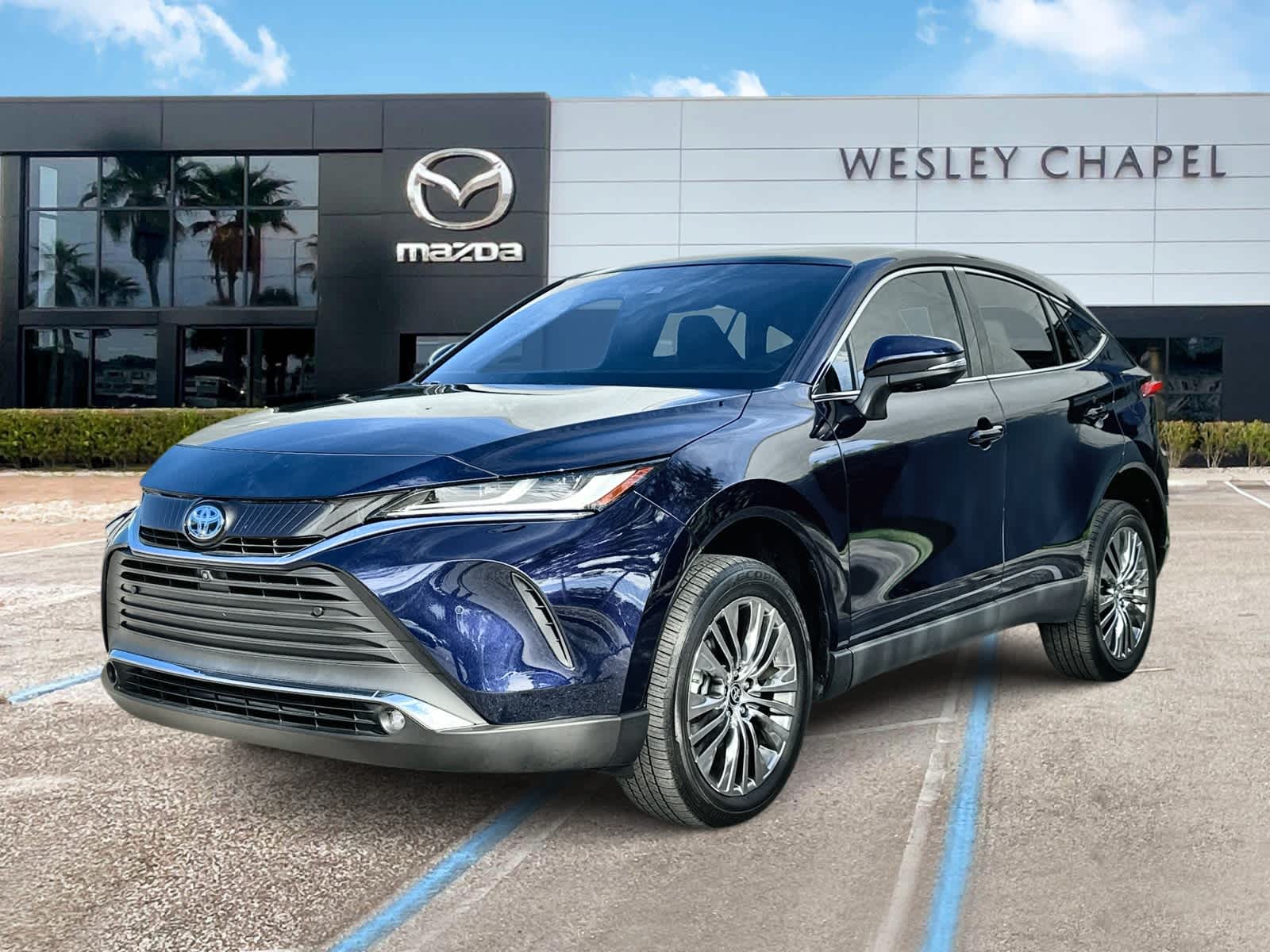 2024 Toyota Venza LE