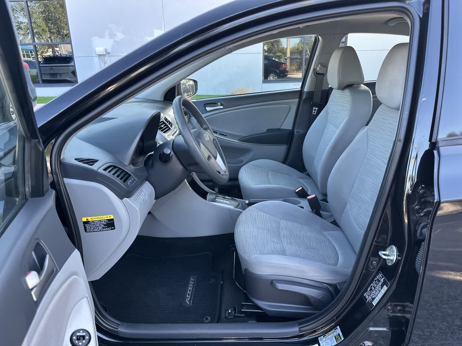 Used 2016 Hyundai Accent SE with VIN KMHCT4AE2GU136781 for sale in Wesley Chapel, FL