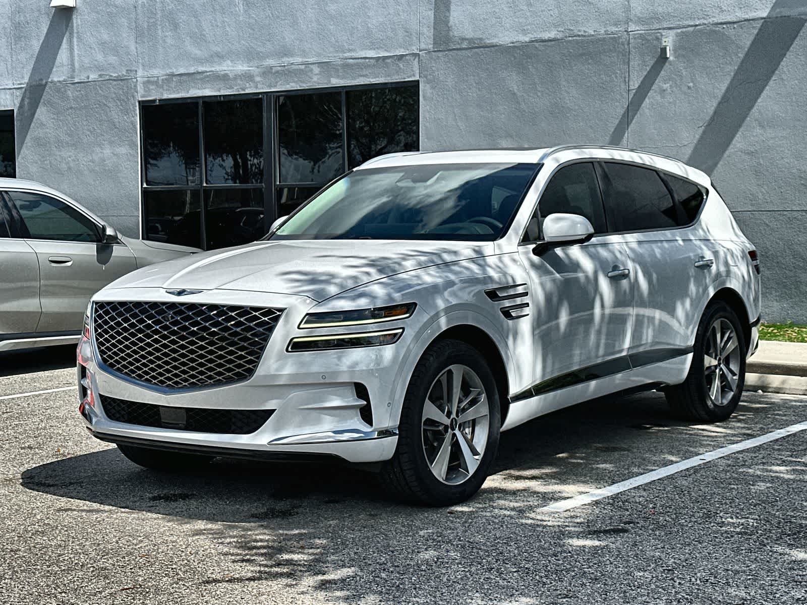 Alta White 2021 Genesis GV80 8-Speed Automatic