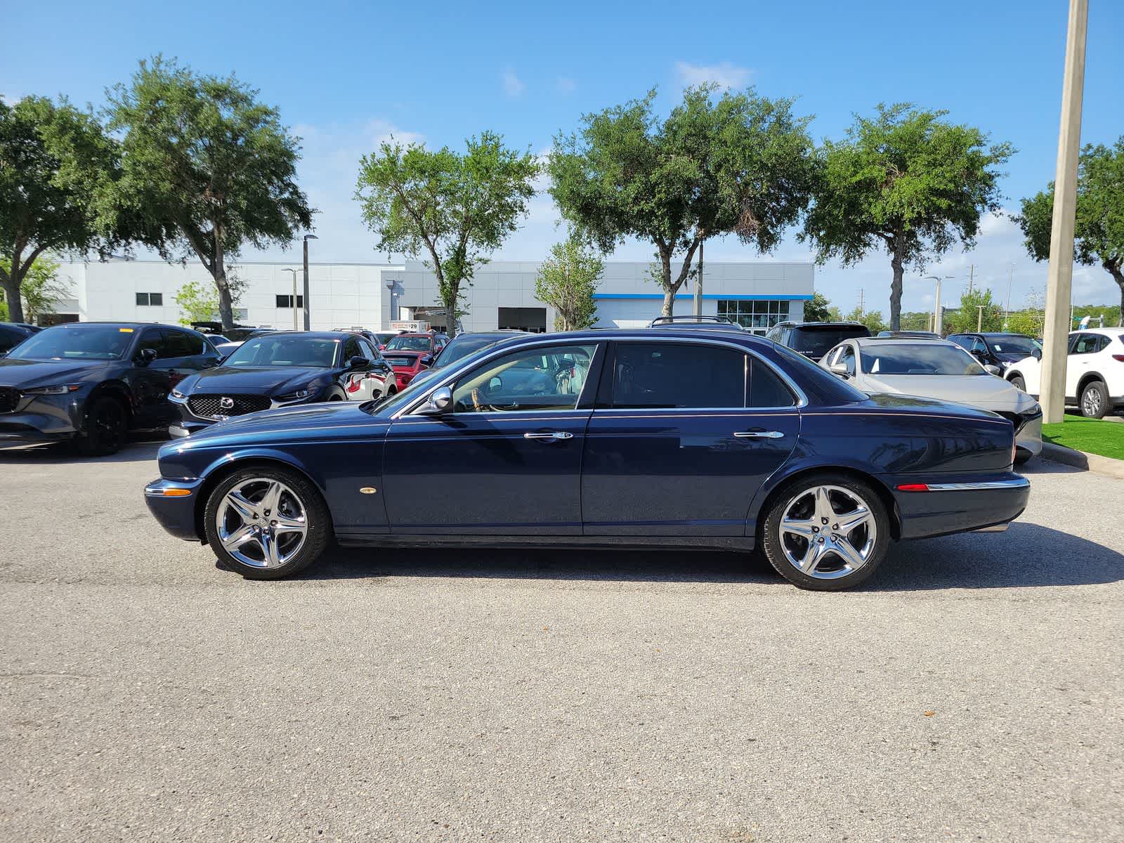 Used 2007 Jaguar XJ Series XJ8 L with VIN SAJWA79B47SH13331 for sale in Wesley Chapel, FL