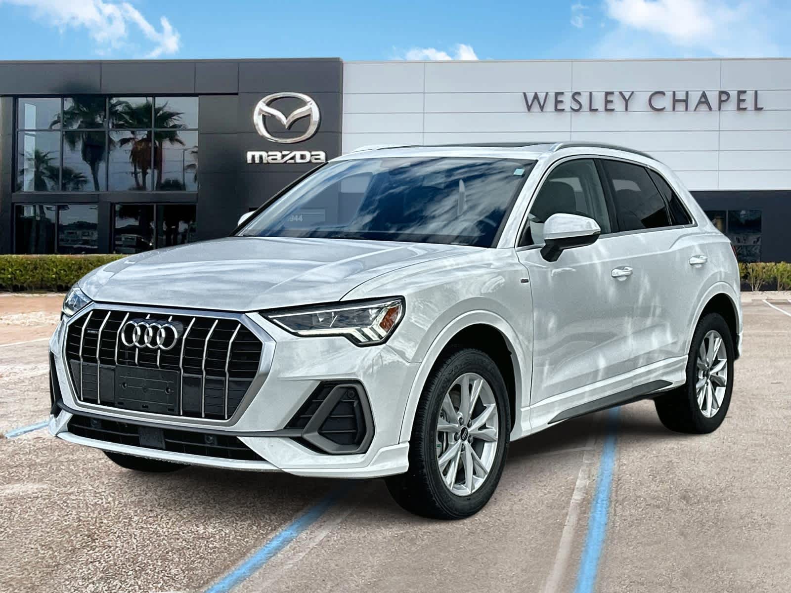 Audi Q3 S line Premium 2025