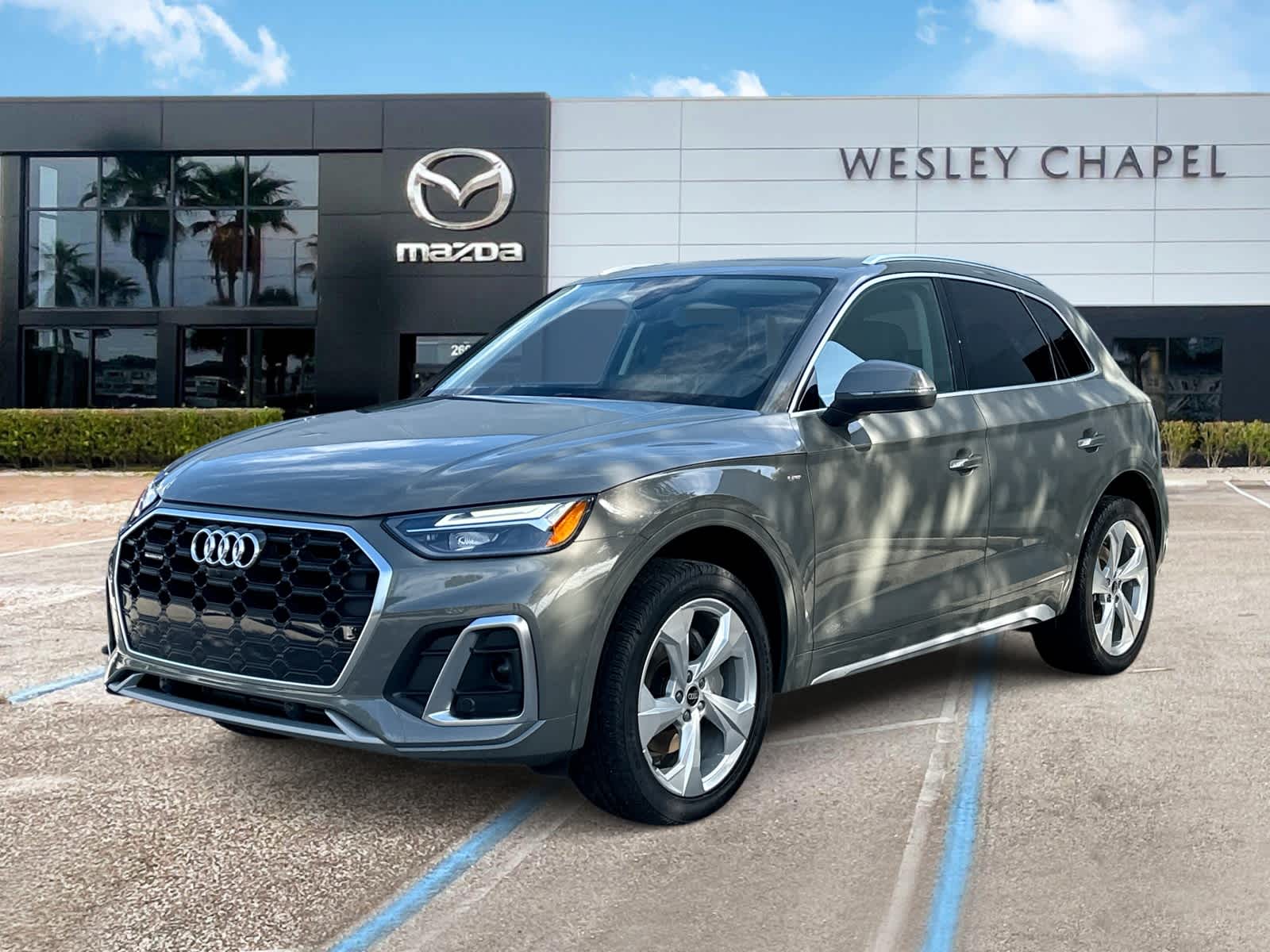 2023 Audi Q5 S line Premium Plus