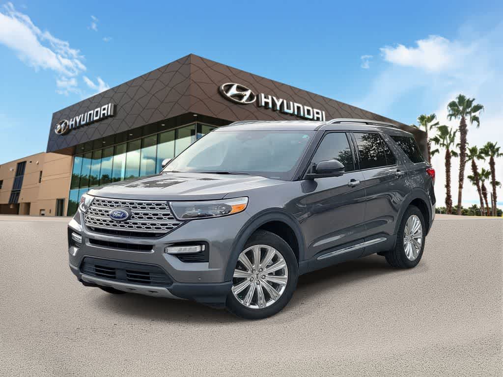 2022 Ford Explorer