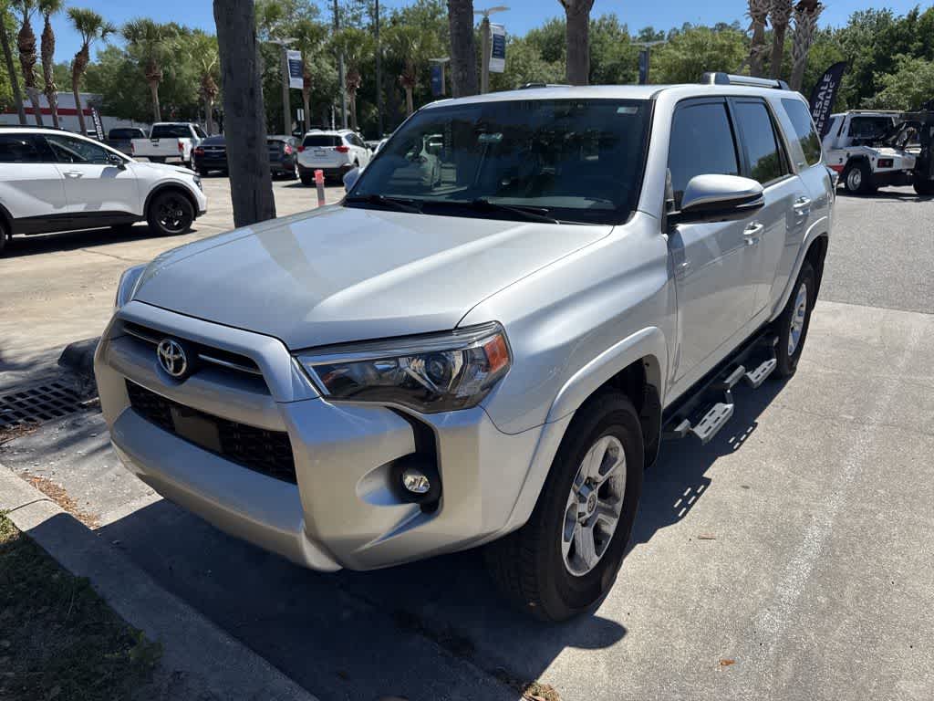Classic Silver Metallic 2022 Toyota 4Runner SR5 Premium 4WD SUV / Crossover Four-Wheel Drive Automatic