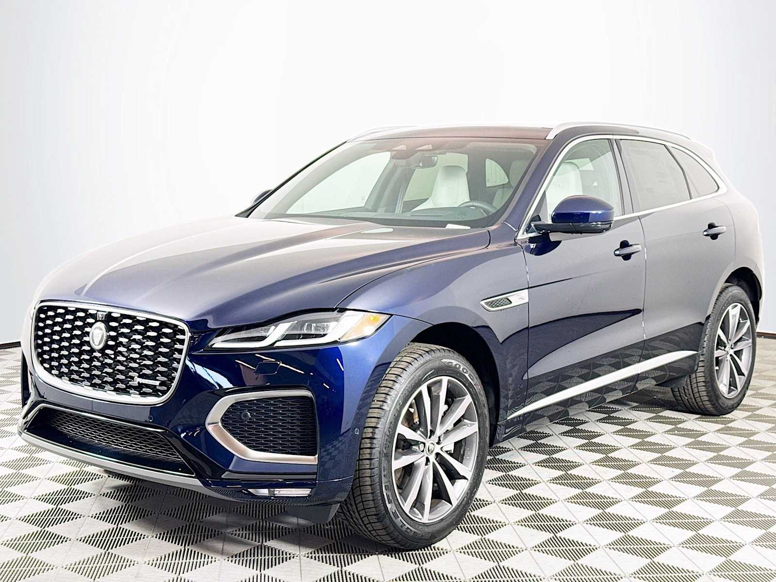 2025 Jaguar F-PACE