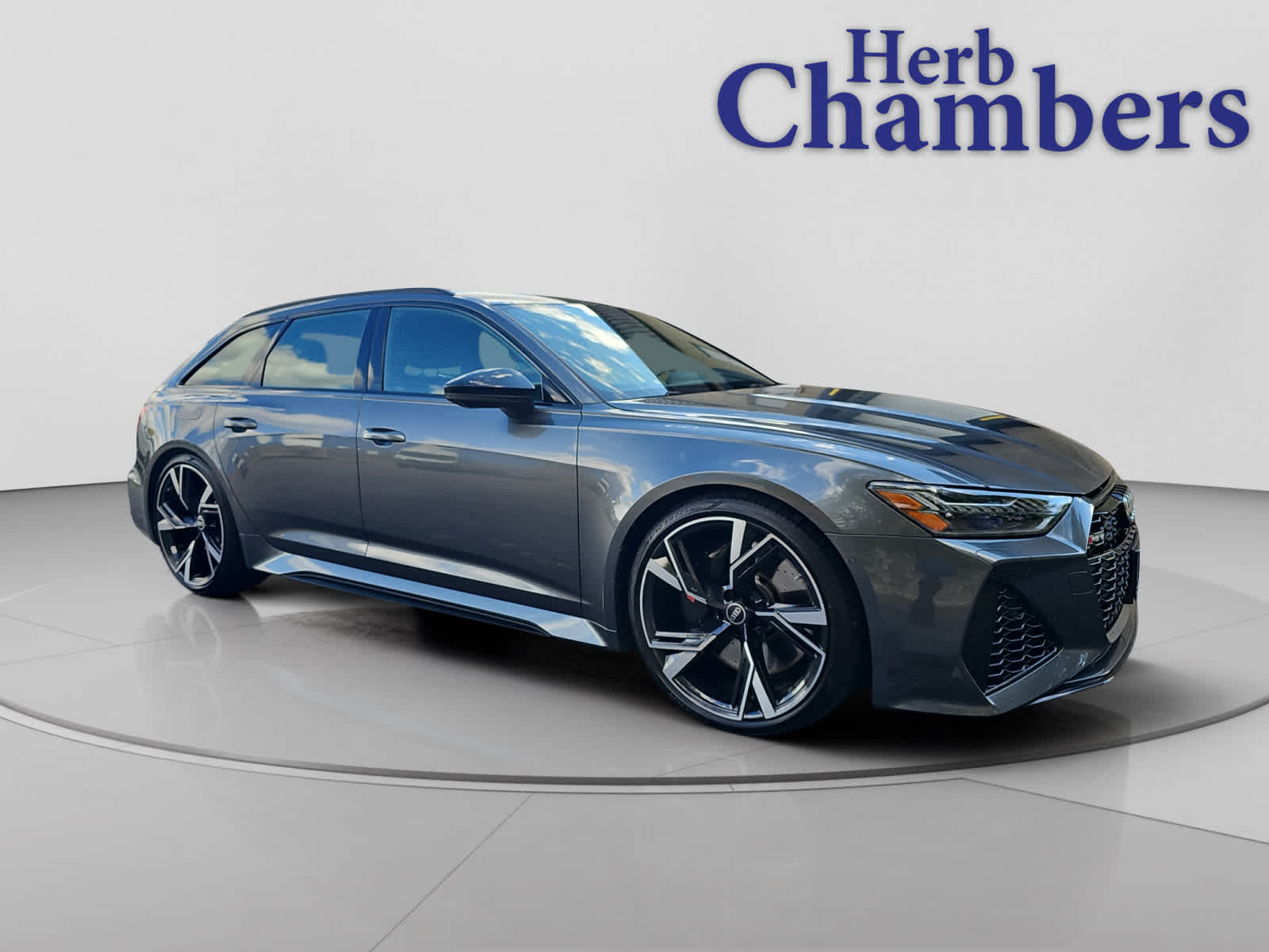 2021 Audi RS 6 Avant Base's photo