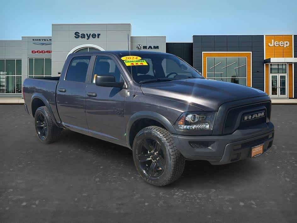 2024 RAM 1500 Classic Warlock Crew Cab 4WD