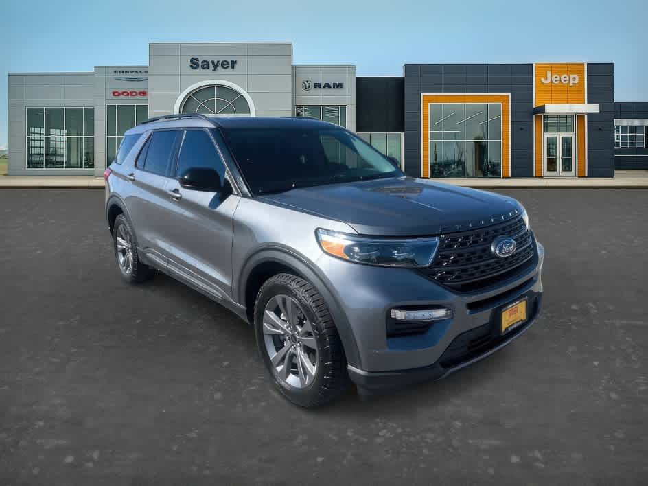 Carbonized Gray 2022 Ford Explorer XLT AWD SUV / Crossover All-Wheel Drive Automatic