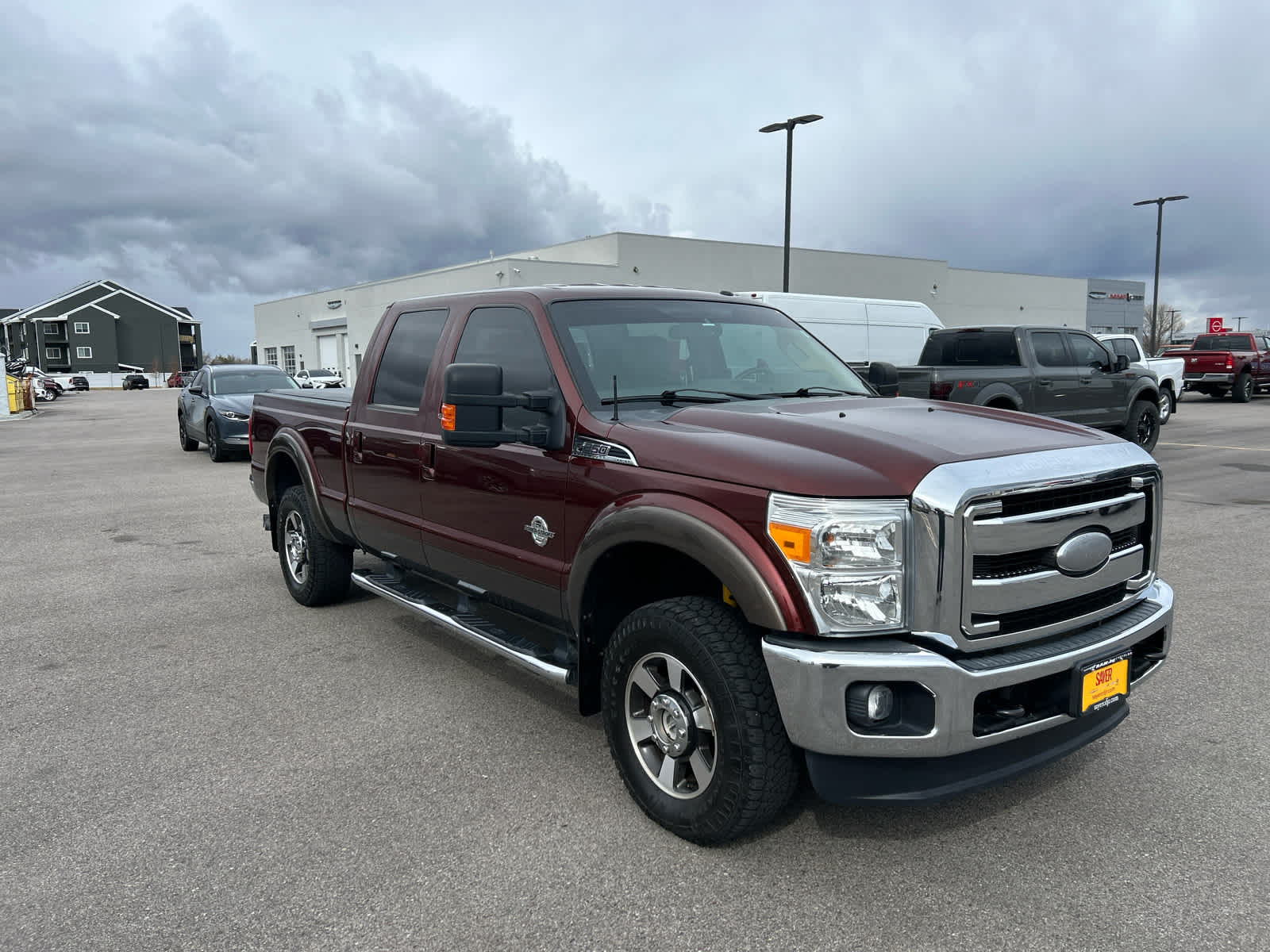 Bronze Fire/Caribou 2016 Ford F-250 Super Duty Lariat Crew Cab 4WD Pickup Truck Four-Wheel Drive 6-Speed Automatic