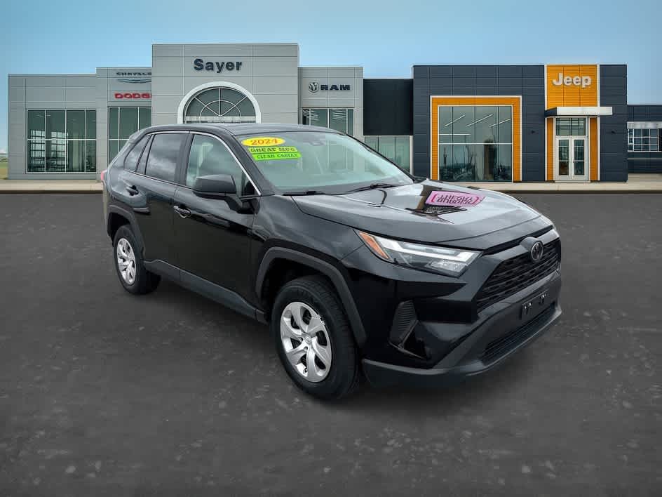 2024 Toyota RAV4 LE AWD