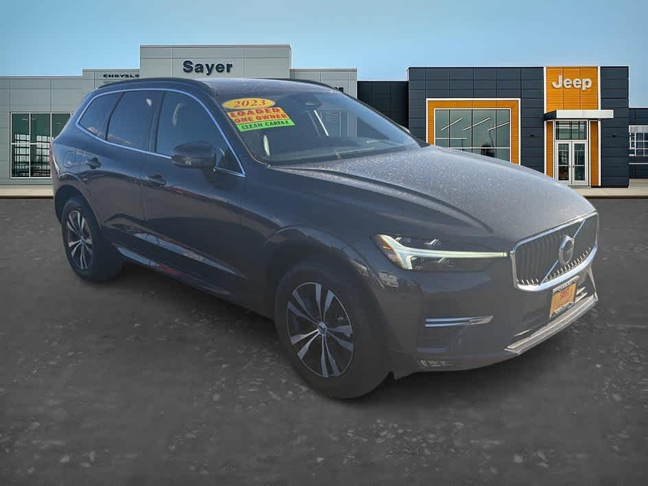 Gray (Thunder Grey Metallic) 2023 Volvo XC60 B5 Core AWD SUV / Crossover All-Wheel Drive 8-Speed Automatic