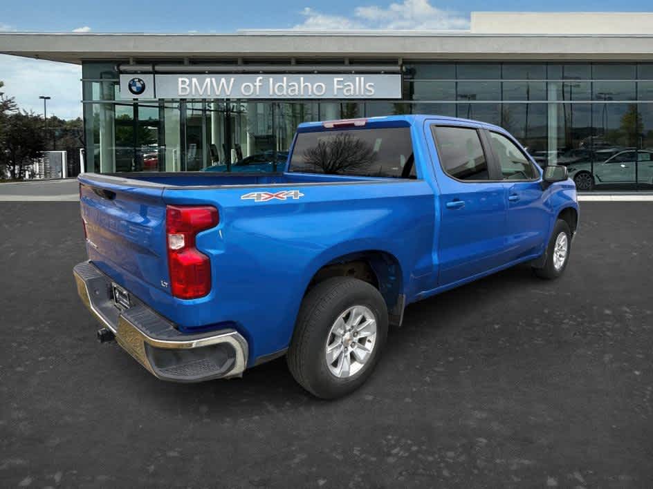 View vehicle photo 7