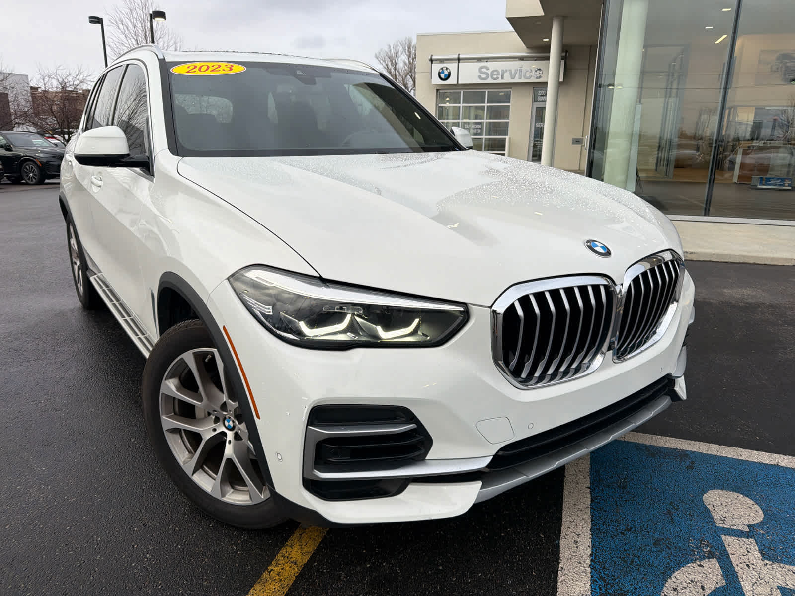 2023 BMW X5 xDrive40i AWD