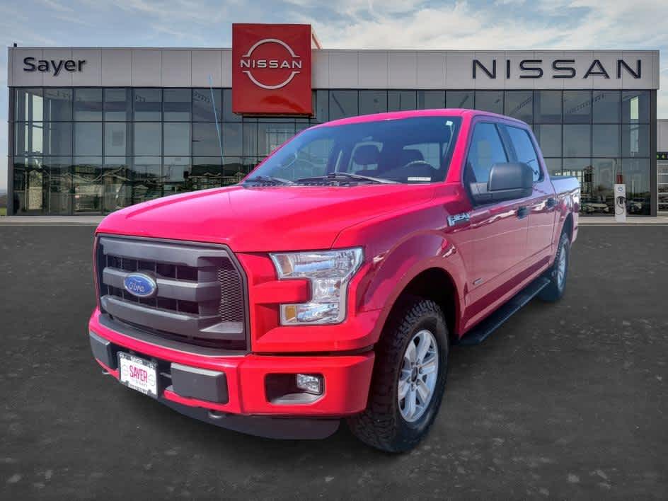 Race Red 2015 Ford F-150 XL SuperCrew 4WD Pickup Truck Four-Wheel Drive 6-Speed Automatic