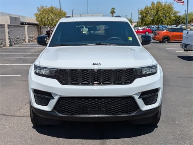 2023 Jeep Grand Cherokee Altitude 9