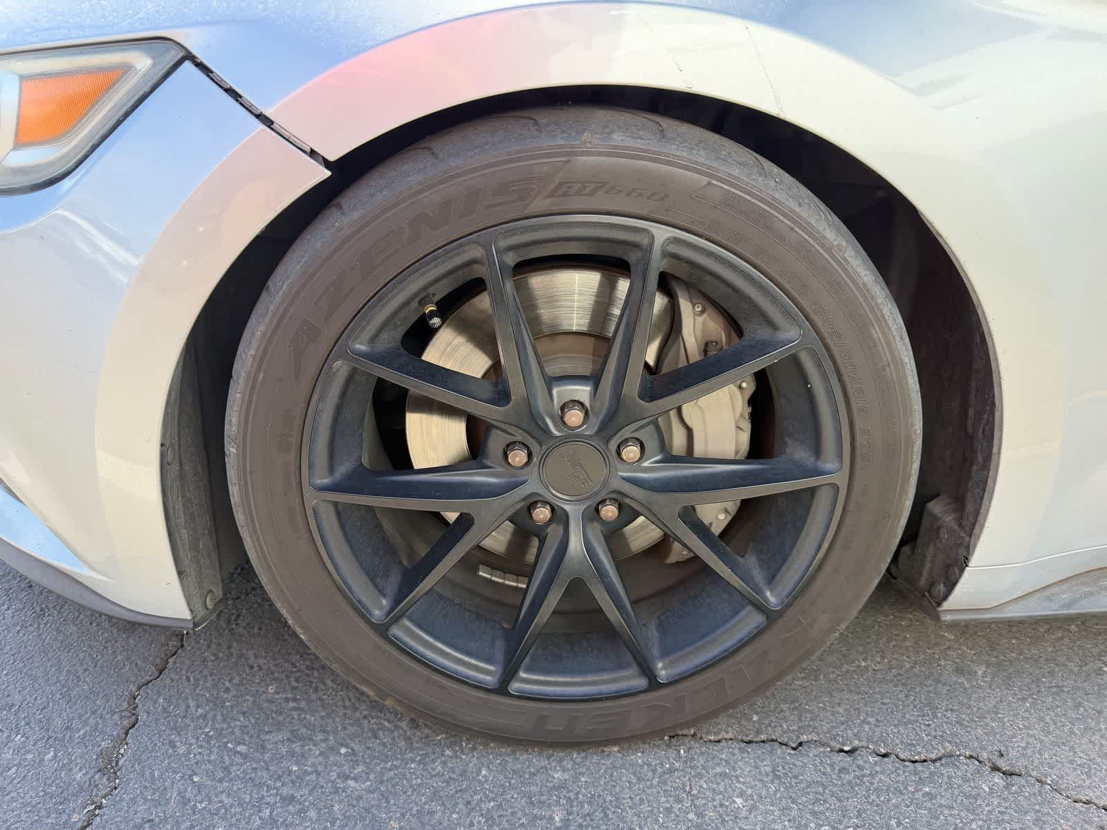 View vehicle photo 6