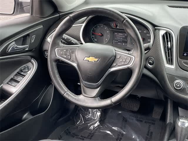 2020 Chevrolet Malibu RS 17