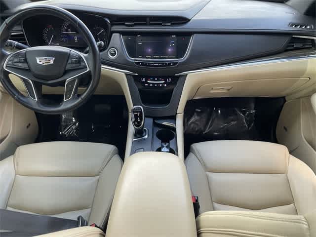 2017 Cadillac XT5 FWD 17