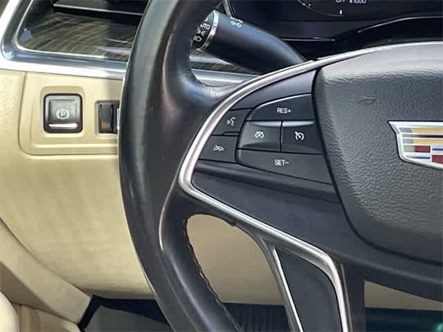 2017 Cadillac XT5 FWD 25