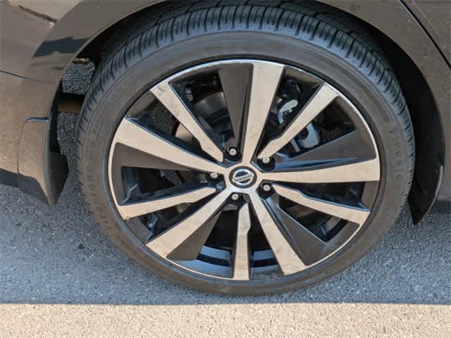 2019 Nissan Altima 2.5 SR 10