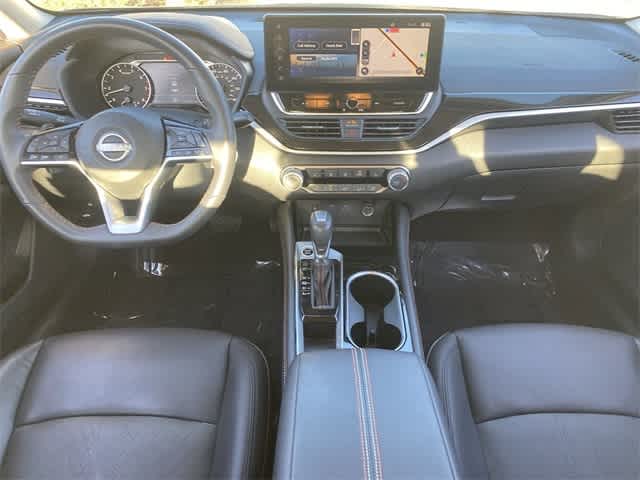 2024 Nissan Altima 2.5 SR 17