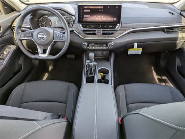 2025 Nissan Altima SV 15