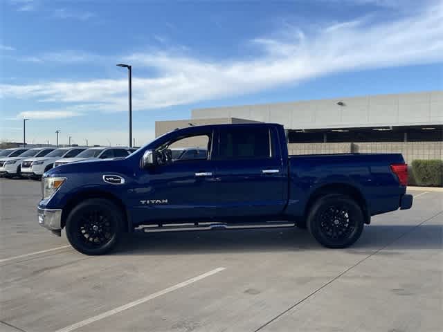 2017 Nissan Titan SL 4x4 Crew Cab 3