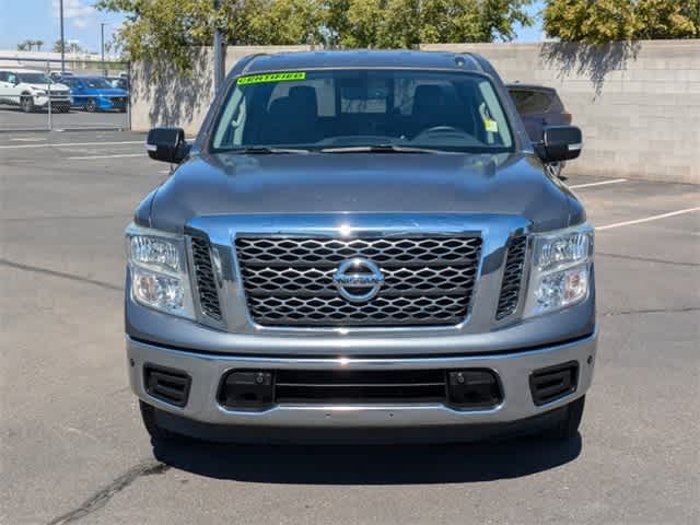 2018 Nissan Titan SV 4x2 Crew Cab 9