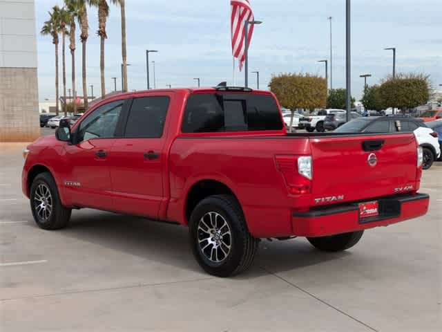 2022 Nissan Titan SV 4x4 Crew Cab 4