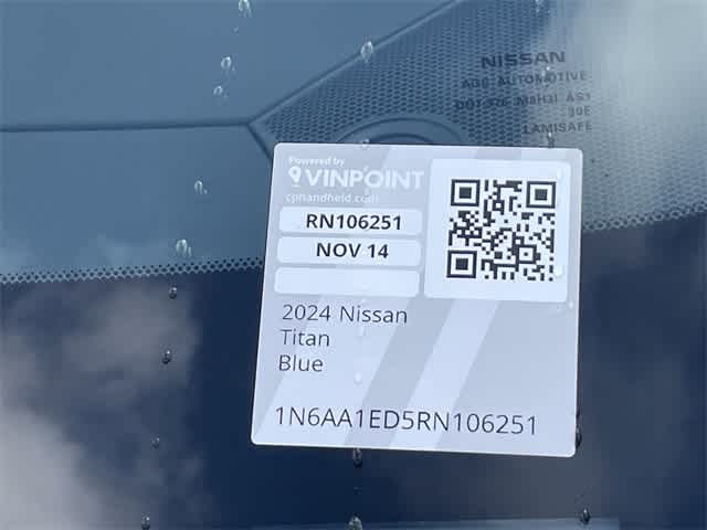 2024 Nissan Titan PRO-4X 4x4 Crew Cab 23