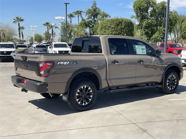 2024 Nissan Titan PRO-4X 4x4 Crew Cab 6