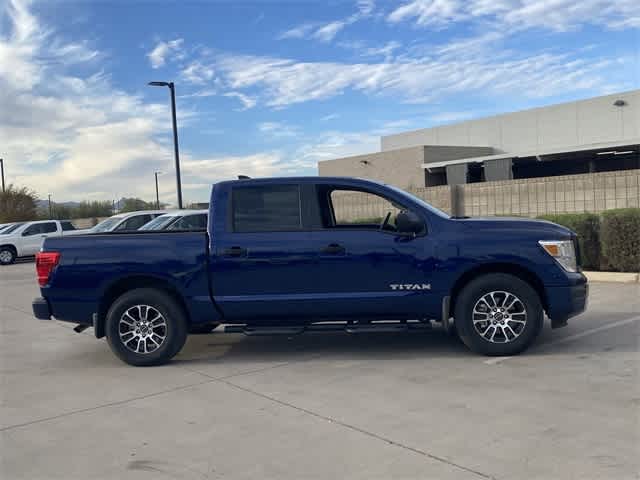 2024 Nissan Titan SV 4x2 Crew Cab 7