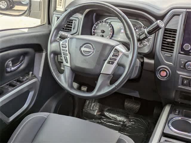 2024 Nissan Titan SV 4x2 Crew Cab 16