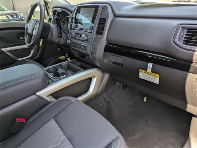 2024 Nissan Titan SV 4x2 Crew Cab 13