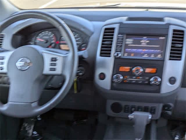 2019 Nissan Frontier SV Crew Cab 4x2 Auto 16