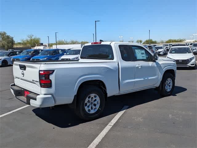 2024 Nissan Frontier SV King Cab 4x4 7