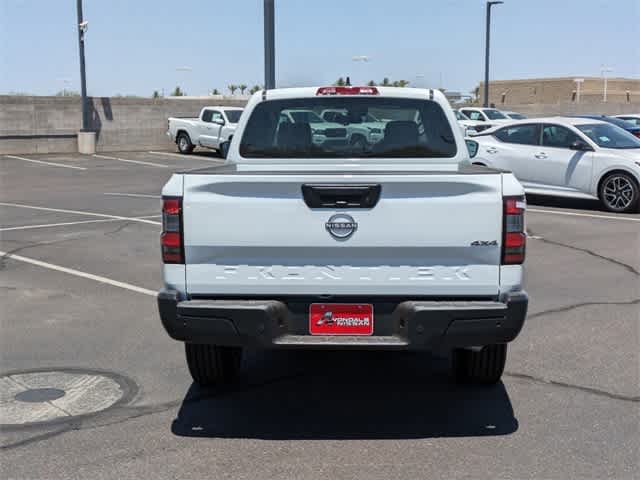 2024 Nissan Frontier S King Cab 4x4 6