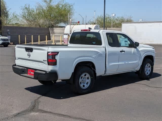 2024 Nissan Frontier S King Cab 4x4 7