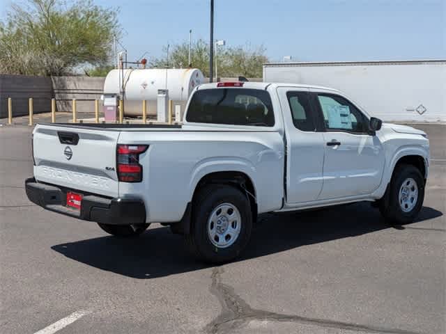 2024 Nissan Frontier S King Cab 4x4 7