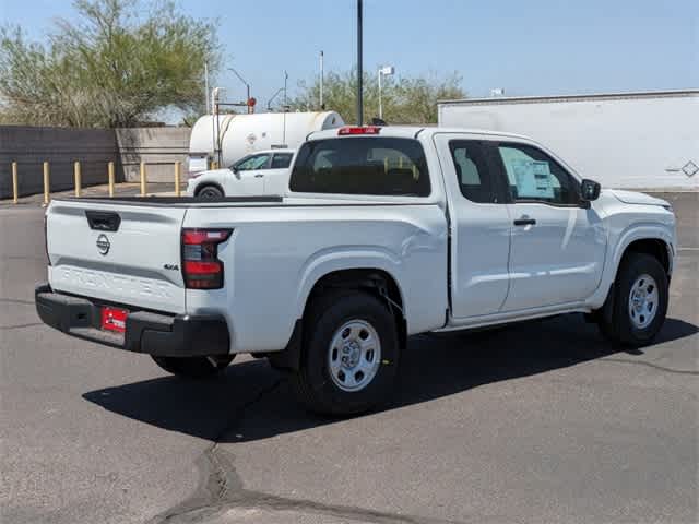 2024 Nissan Frontier S King Cab 4x4 7