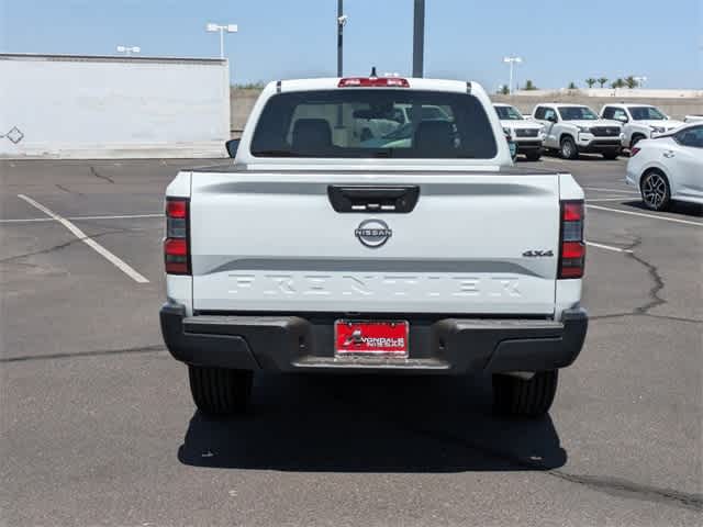 2024 Nissan Frontier S King Cab 4x4 6