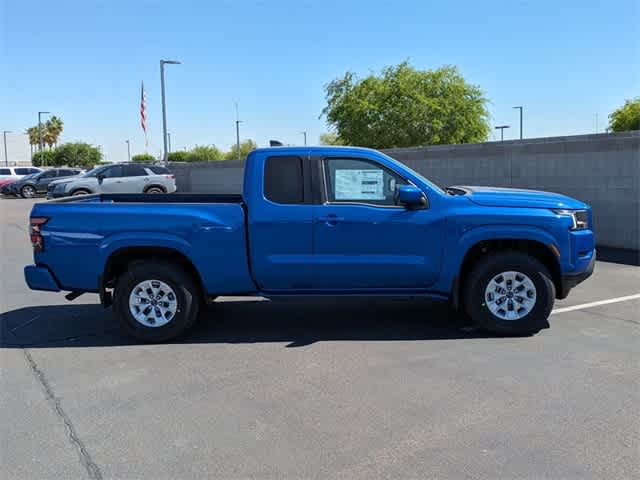 2024 Nissan Frontier SV King Cab 4x4 8