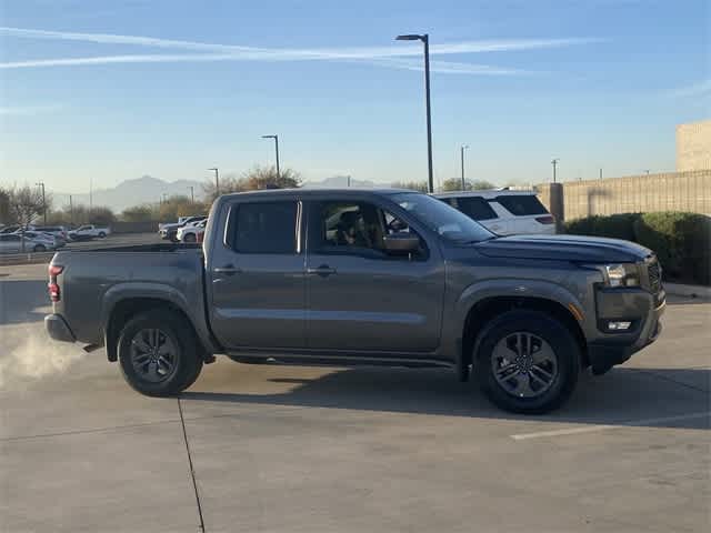 2025 Nissan Frontier SV Crew Cab 4x2 8