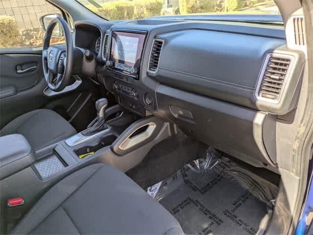 2022 Nissan Frontier SV Crew Cab 4x2 Auto 13